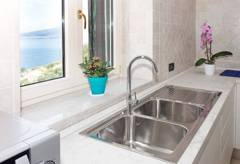 פנסיון Casa Mareluna