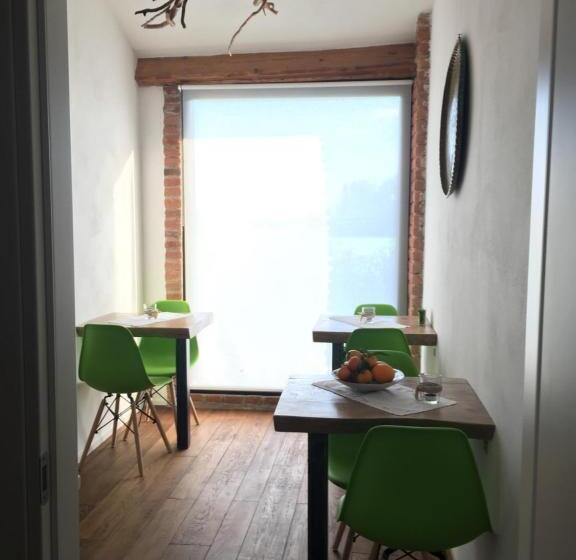 ペンション La Lanterna Camere & More