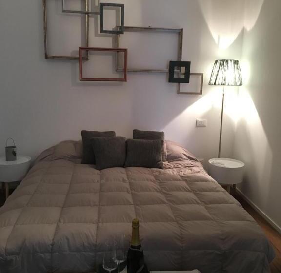 ペンション La Lanterna Camere & More