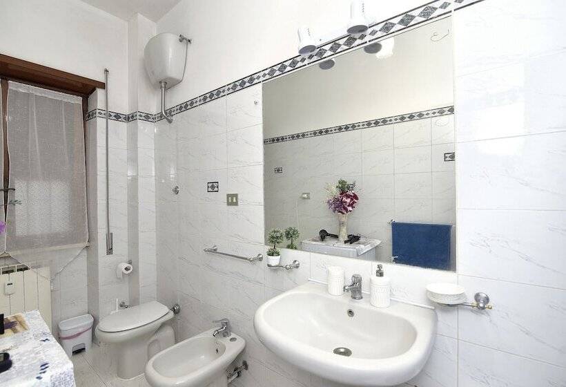 پانسیون Roma Tiberius Suite