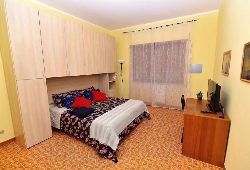 پانسیون Roma Tiberius Suite