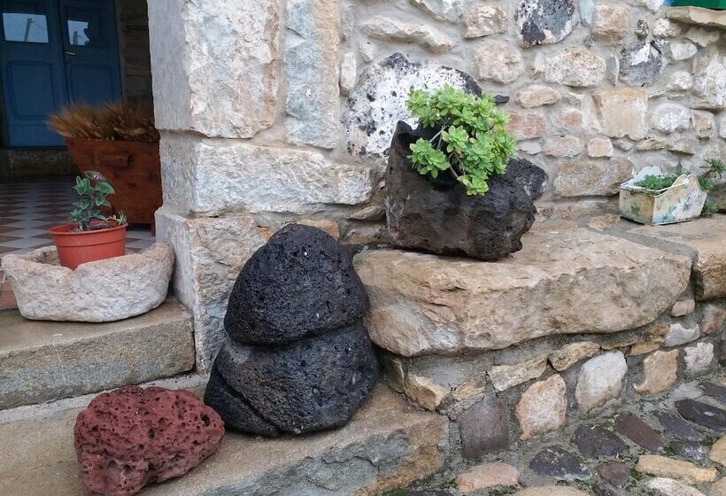 Пансион Sa Domu De Ziu Antoneddu