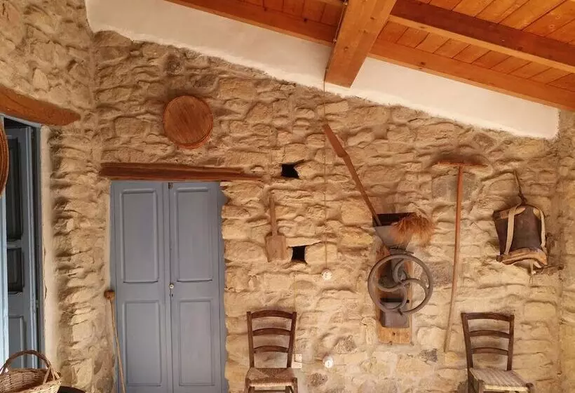 ペンション Sa Domu De Ziu Antoneddu