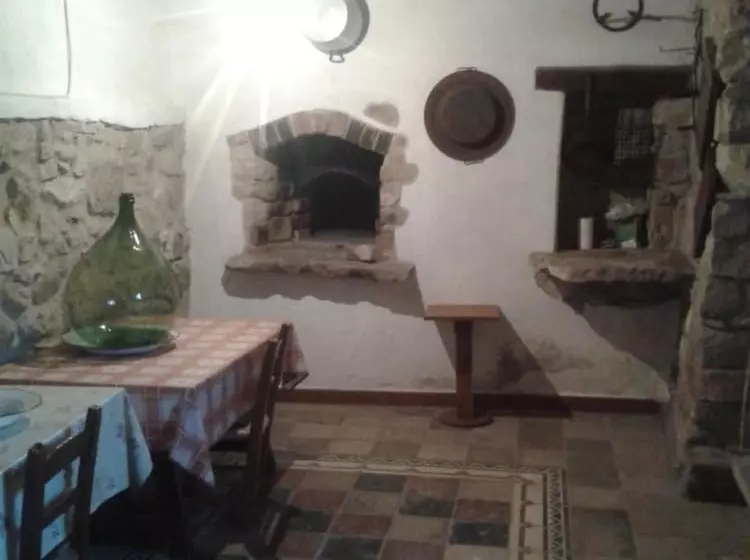 ペンション Sa Domu De Ziu Antoneddu