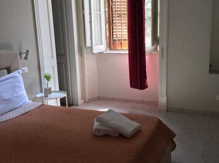 Bed and Breakfast D & C