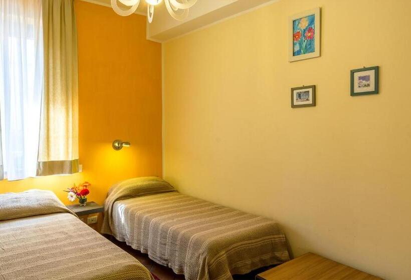 Bed and Breakfast Donna Carmela   Da Rosa