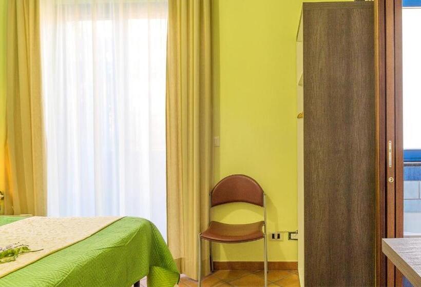 Bed and Breakfast Donna Carmela   Da Rosa