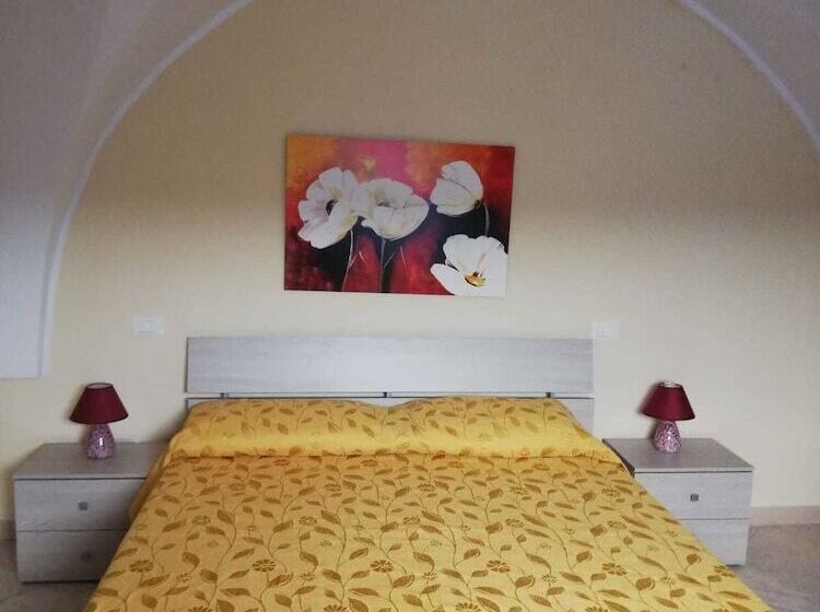 تختخواب و صبحانه La Sosta