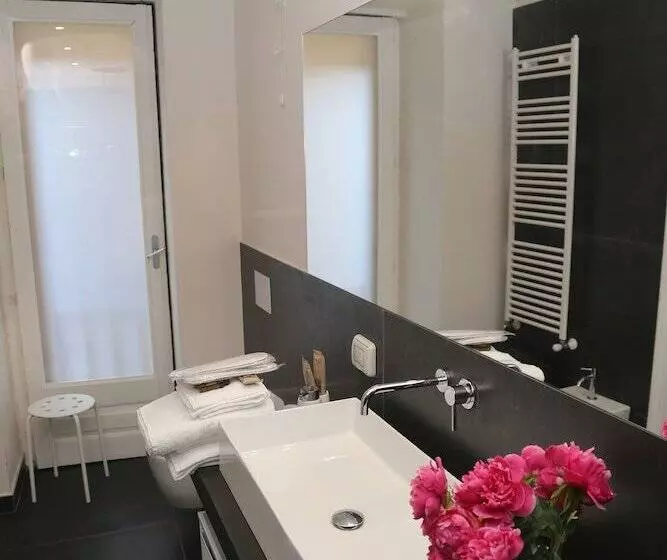 تختخواب و صبحانه Palazzo Del Verga