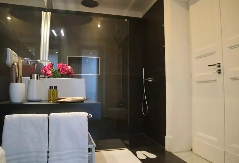 تختخواب و صبحانه Palazzo Del Verga