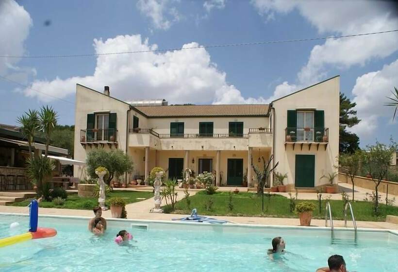 مبيت وإفطار Villa Isabella Enna