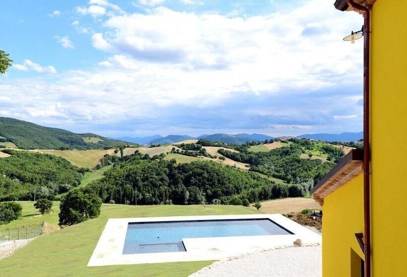 田舎風ホテル La Cerqua