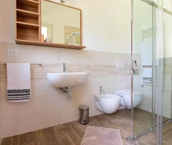 Maaseutuhotelli La Cerqua