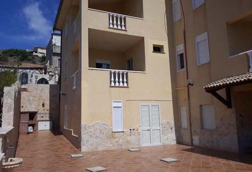 פנסיון Al Faro