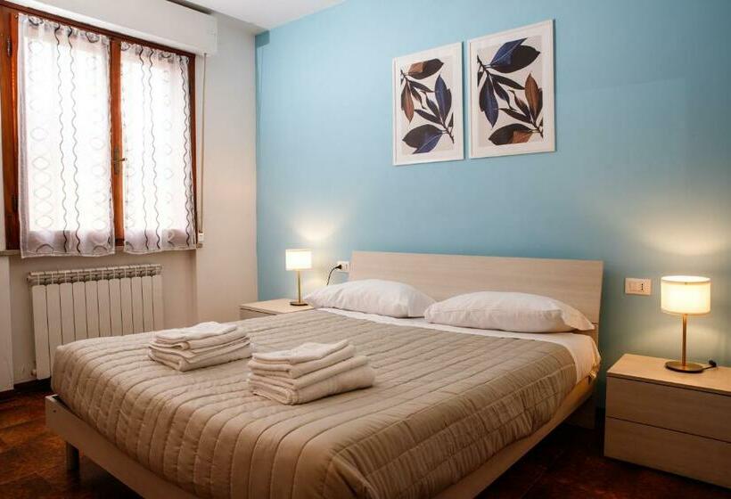 پانسیون Etruria Airport