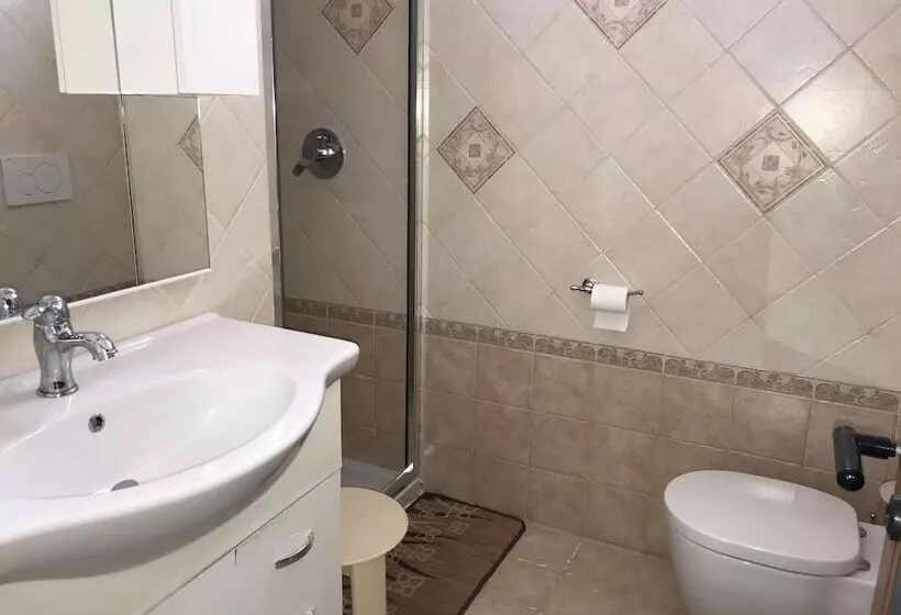 Majatalo Guest House Mina