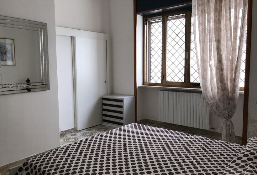 ペンション Guest House Mina