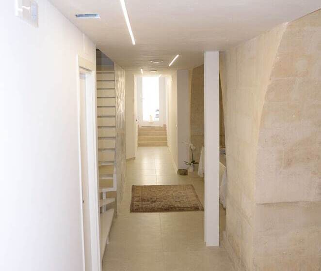 פנסיון In & Out Matera