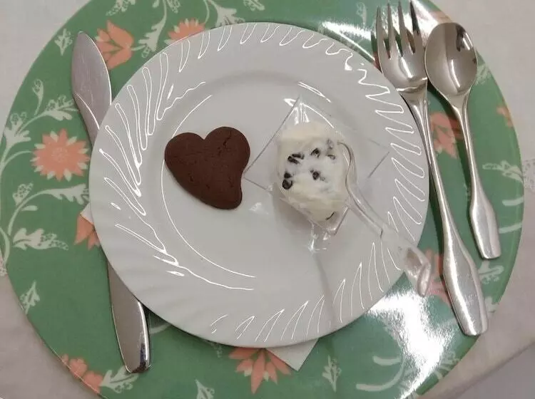 پانسیون In & Out Matera