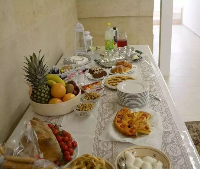 پانسیون In & Out Matera