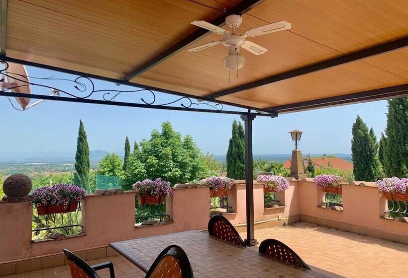 بنسيون La Torretta Guest House