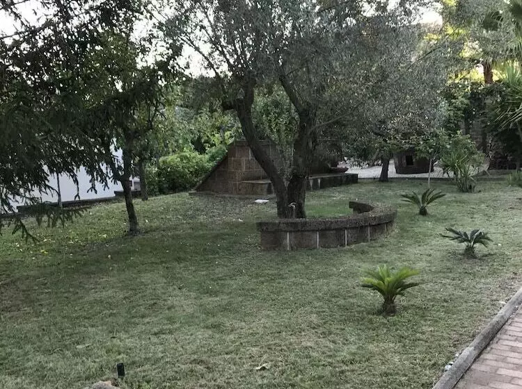 Majatalo La Torretta Guest House