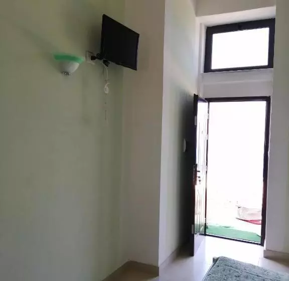 Majatalo Una Terrazza Sul Mare