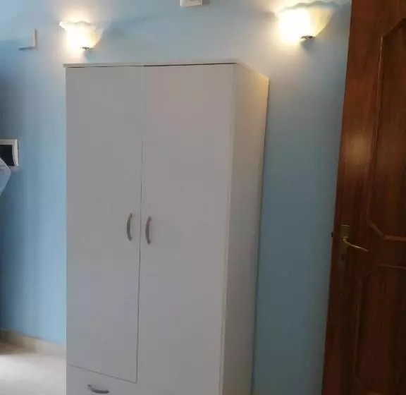 Majatalo Una Terrazza Sul Mare