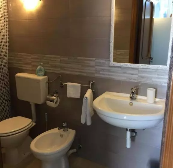 Majatalo Una Terrazza Sul Mare