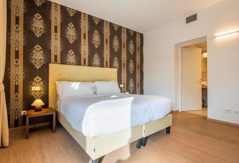 مبيت وإفطار Domus Porto Di Traiano Resort