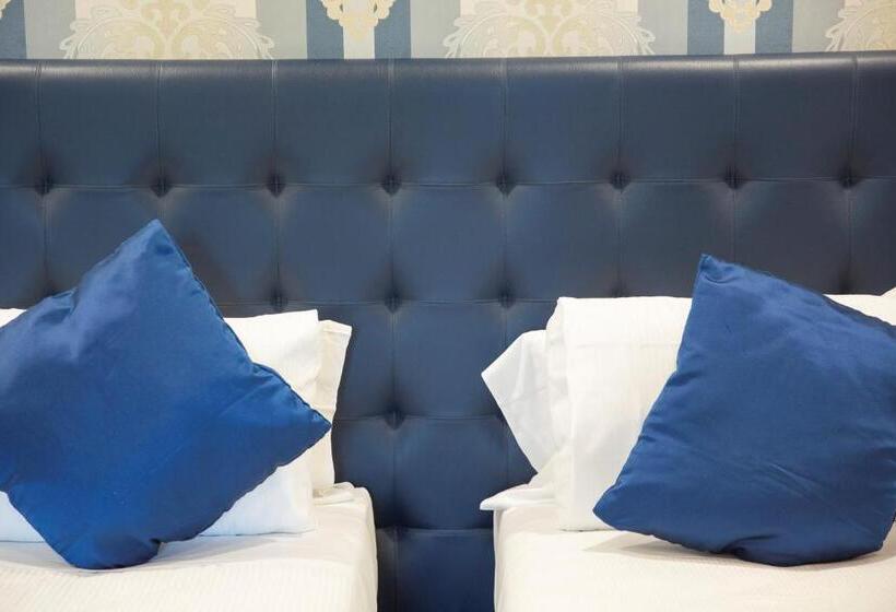 مبيت وإفطار Domus Porto Di Traiano Resort