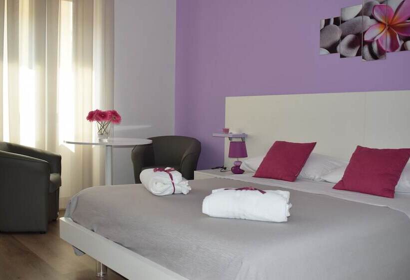 تختخواب و صبحانه Mare Di Luci