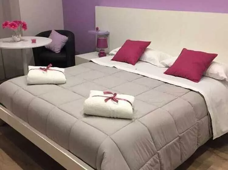 تختخواب و صبحانه Mare Di Luci