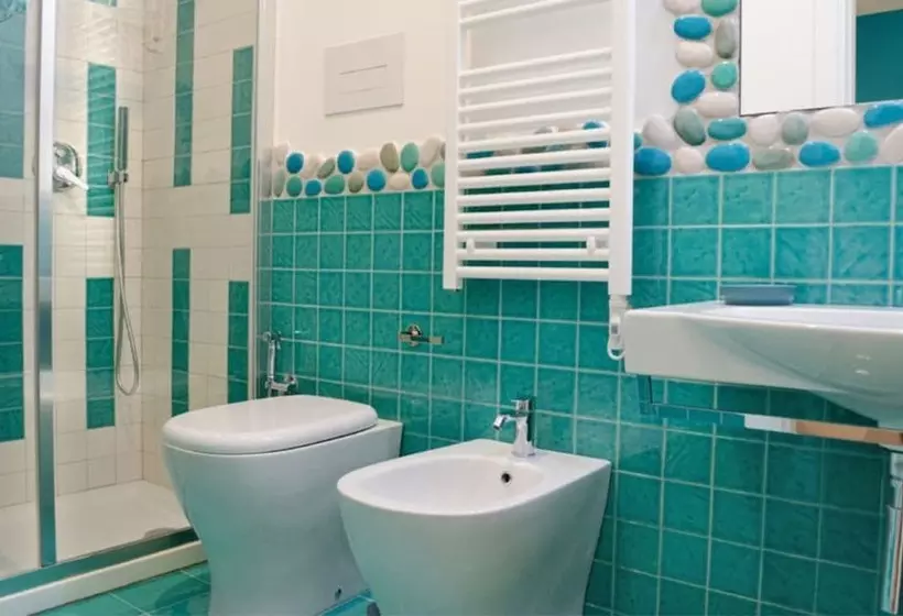 تختخواب و صبحانه Mare Di Luci