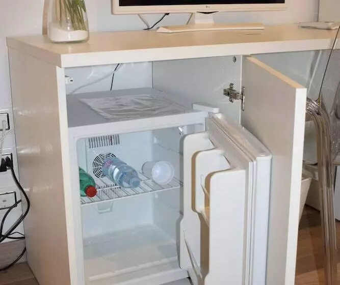 تختخواب و صبحانه Mare Di Luci