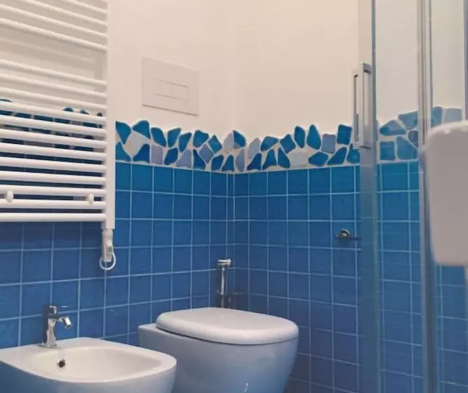 تختخواب و صبحانه Mare Di Luci