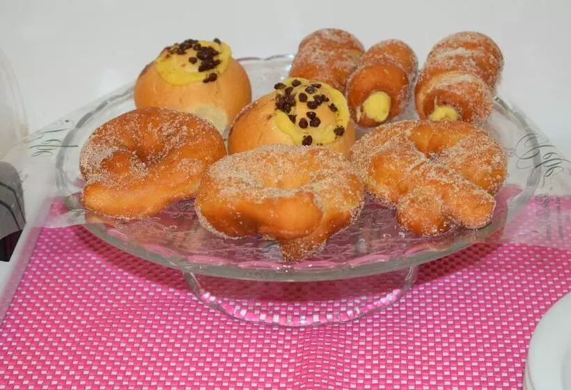 تختخواب و صبحانه Mare Di Luci