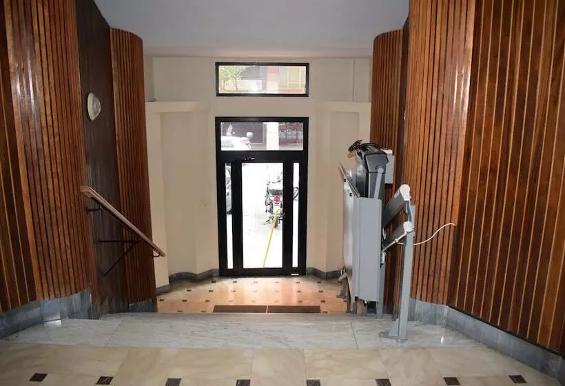 تختخواب و صبحانه Mare Di Luci