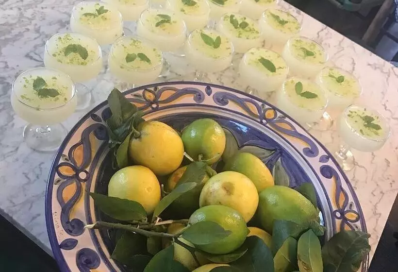 Castello D Alcontres B&b