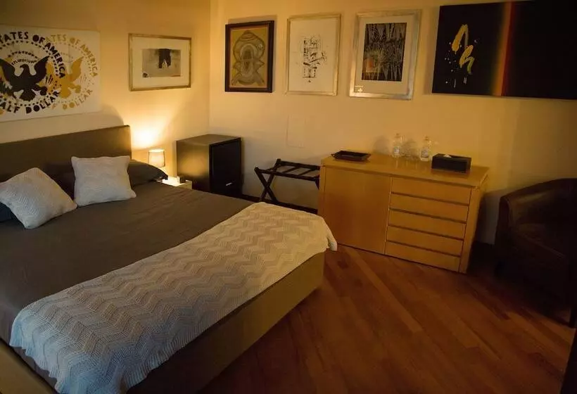 Hostelli Country Hub Milano