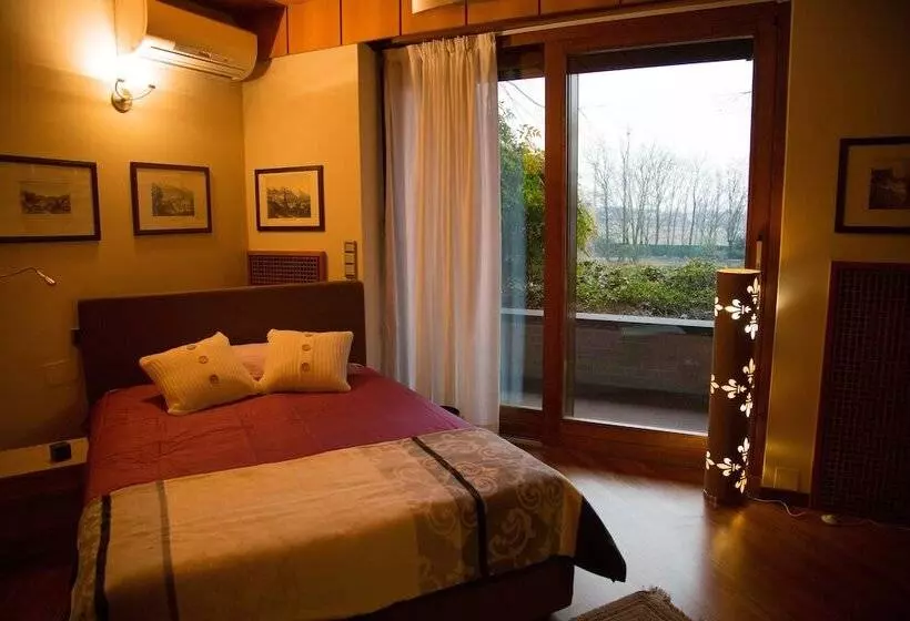 Hostelli Country Hub Milano