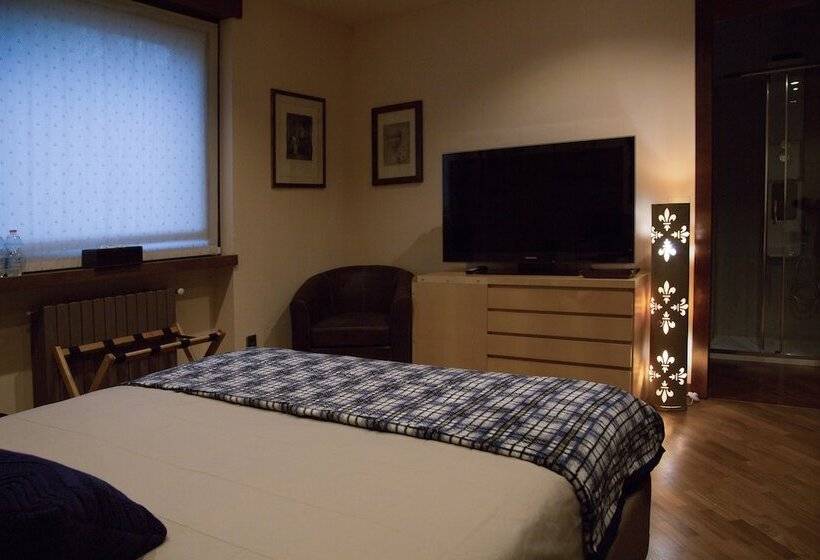 فندق فئة نجمة واحدة Country Hub Milano