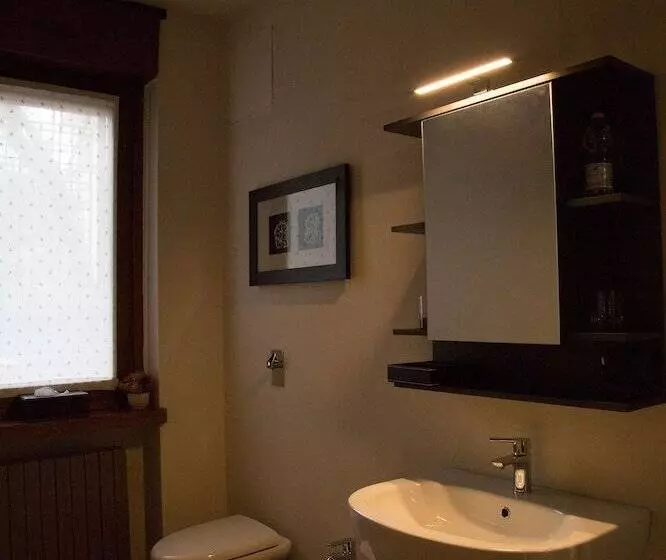 Hostelli Country Hub Milano