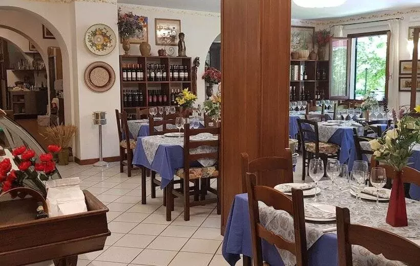 簡易ホテル Il Canto Del Fuoco