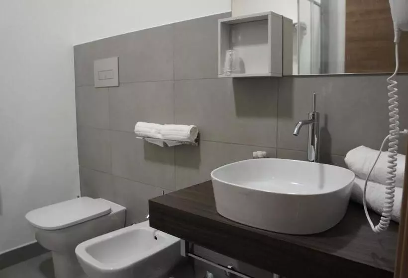 ホテル Albergo D Onofrio