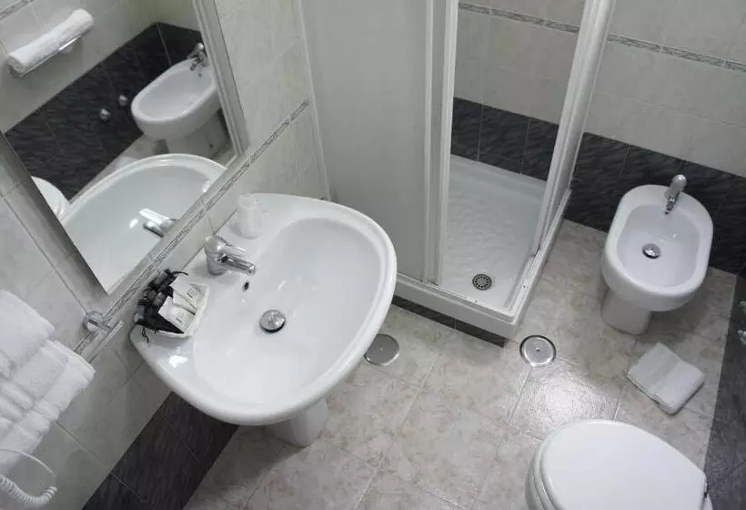 ホテル Albergo D Onofrio