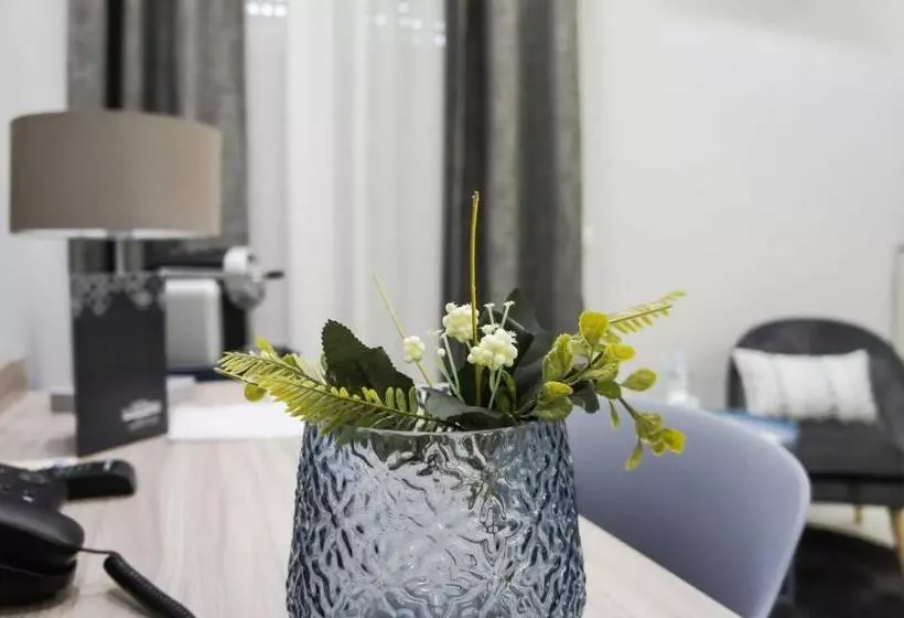 ホテル Albergo D Onofrio