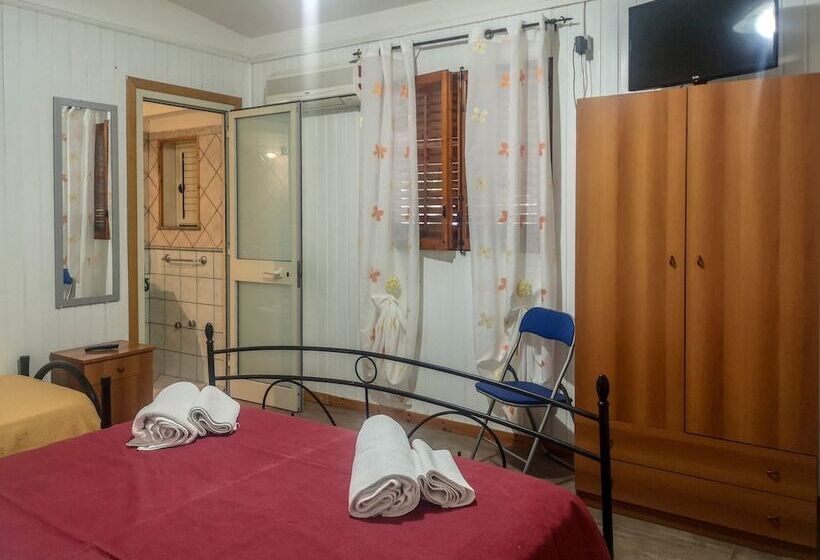 בית מלון כפרי Camping Almoetia