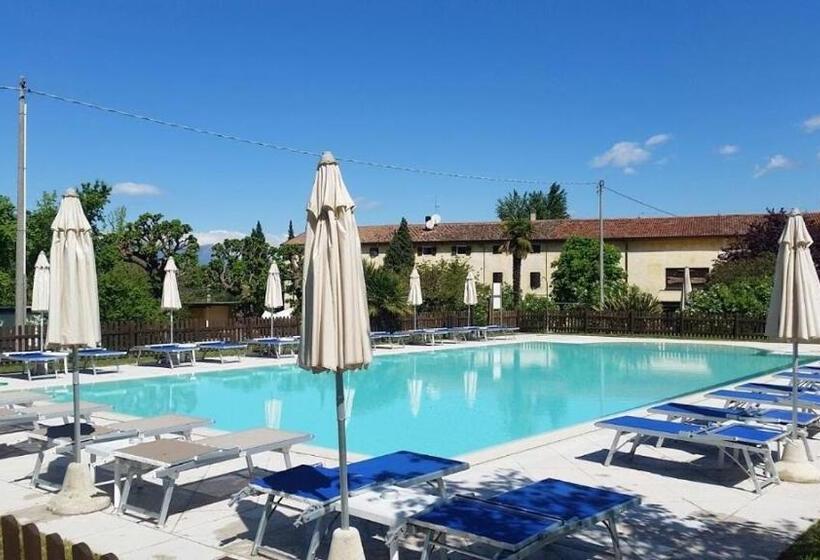 فندق ريفى Agriturismo B&b Le Coste