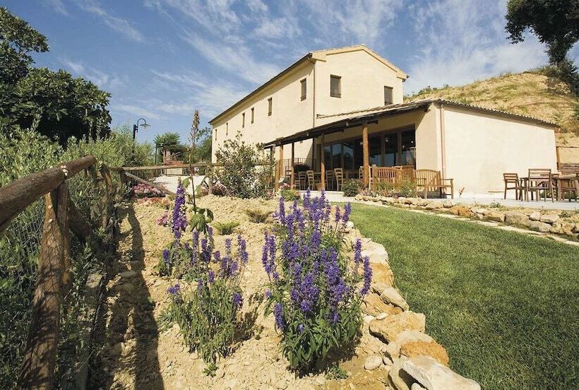 Сельский отель Agriturismo La Quarta